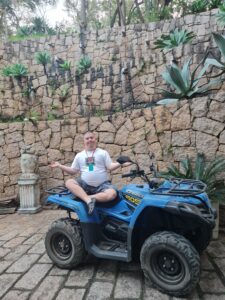 Quadriciclo com Danny de Miranda