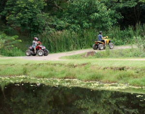 Quadriciclo com Danny de Miranda