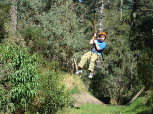 Tirolesa com Danny de Miranda
