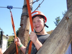 Tirolesa com Danny de Miranda